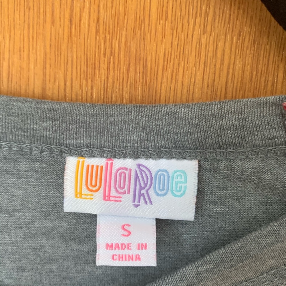 LuLaroe Randy - Picture 2 of 4